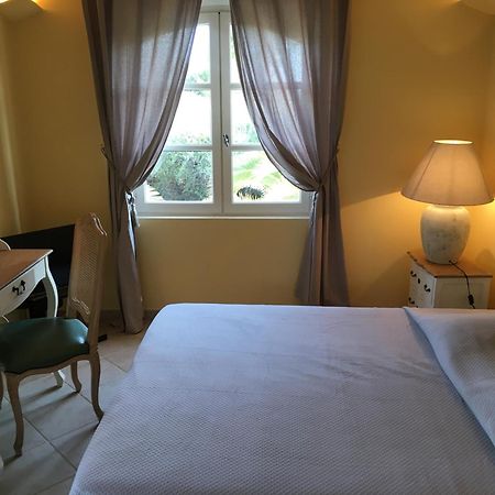 Le Champmazet Bed & Breakfast La Roquette-sur-Siagne Exterior photo