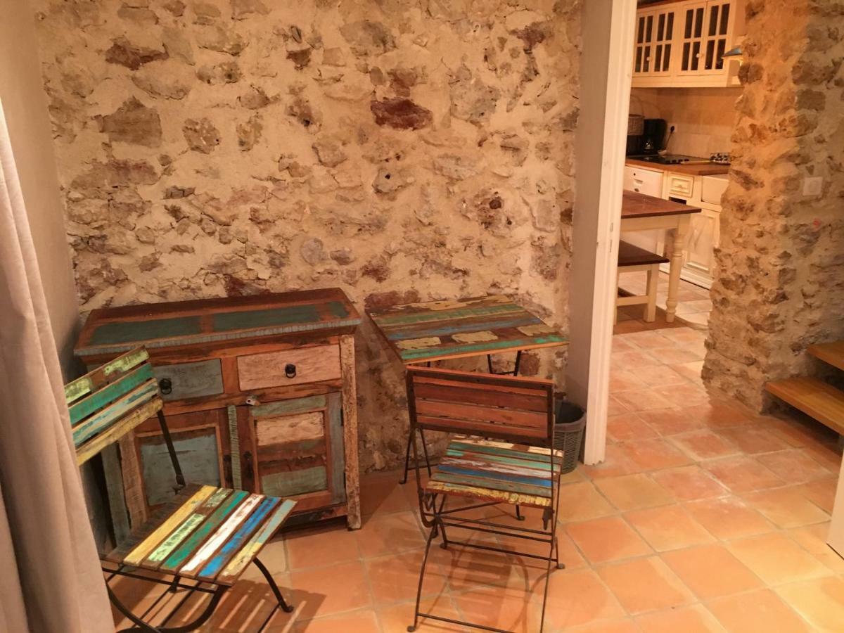 Le Champmazet Bed & Breakfast La Roquette-sur-Siagne Exterior photo